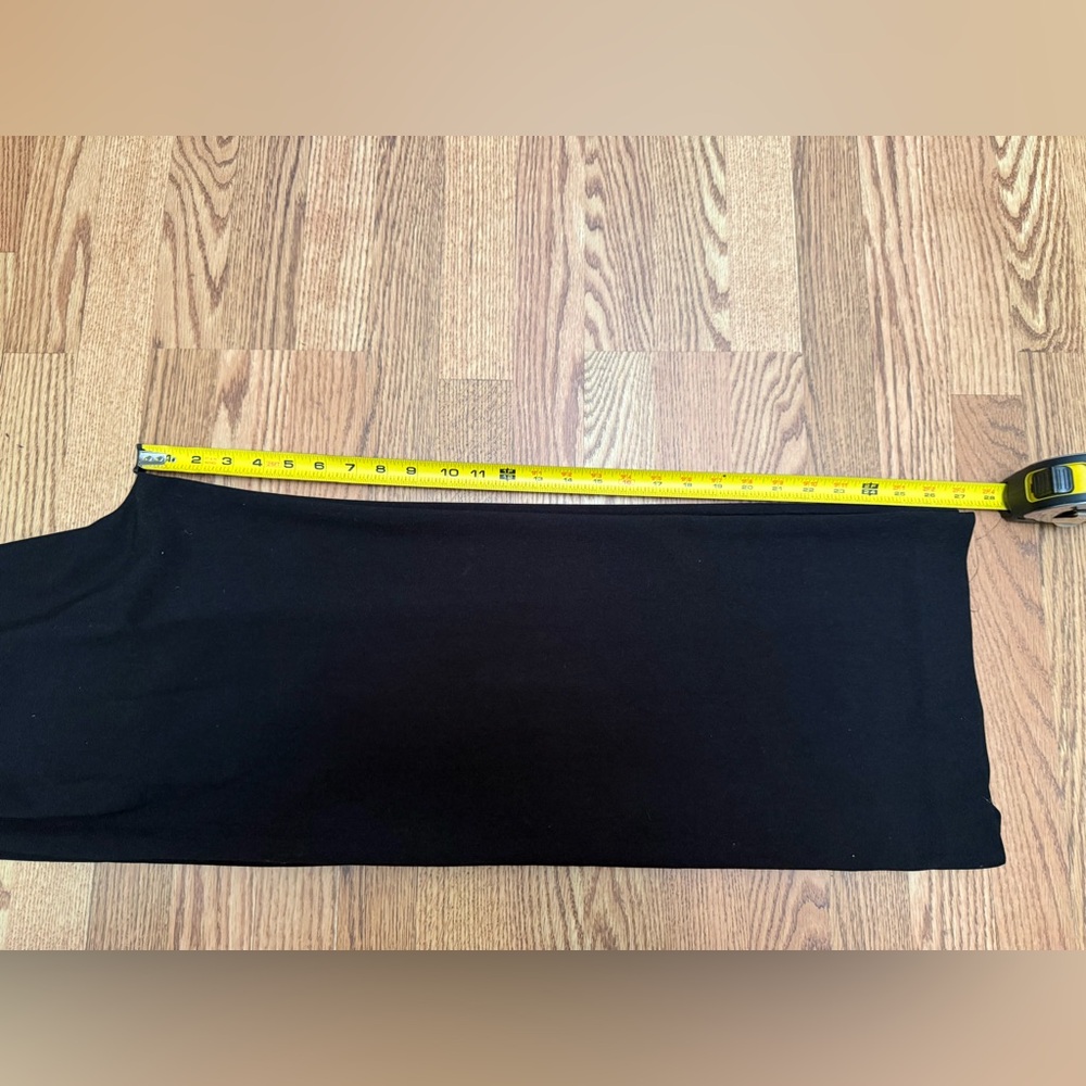 Sleeveless Black Jumpsuit with Waist Tie - Picture 15 of 16